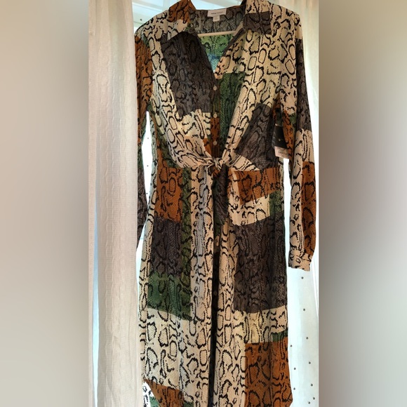 Snakeprint tie dress - Picture 3 of 3